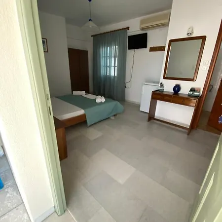 Asiminas Kapselhotel Naxos City