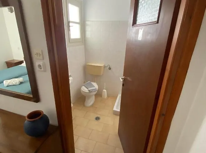 Hotel kapsułowy Asiminas *