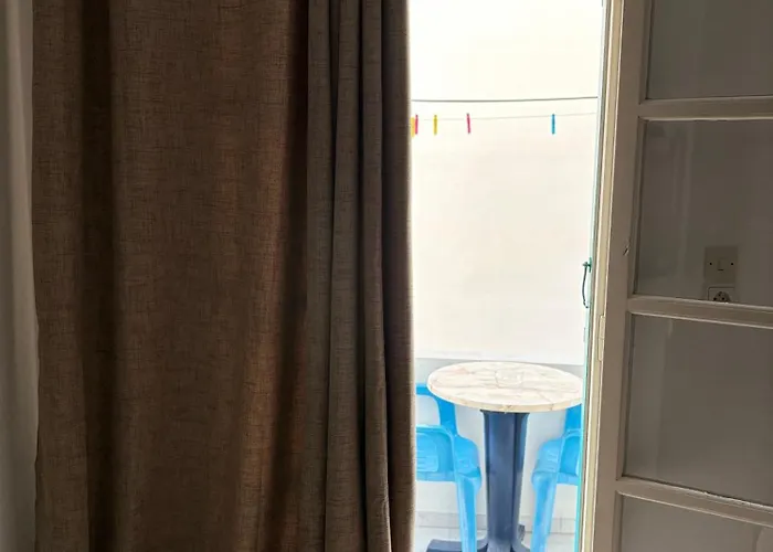 Hotel kapsułowy Asiminas *